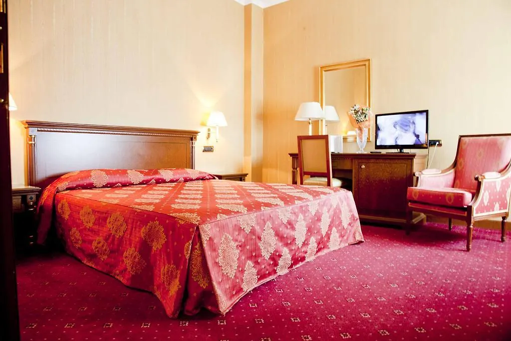 Hotel Jolly-1